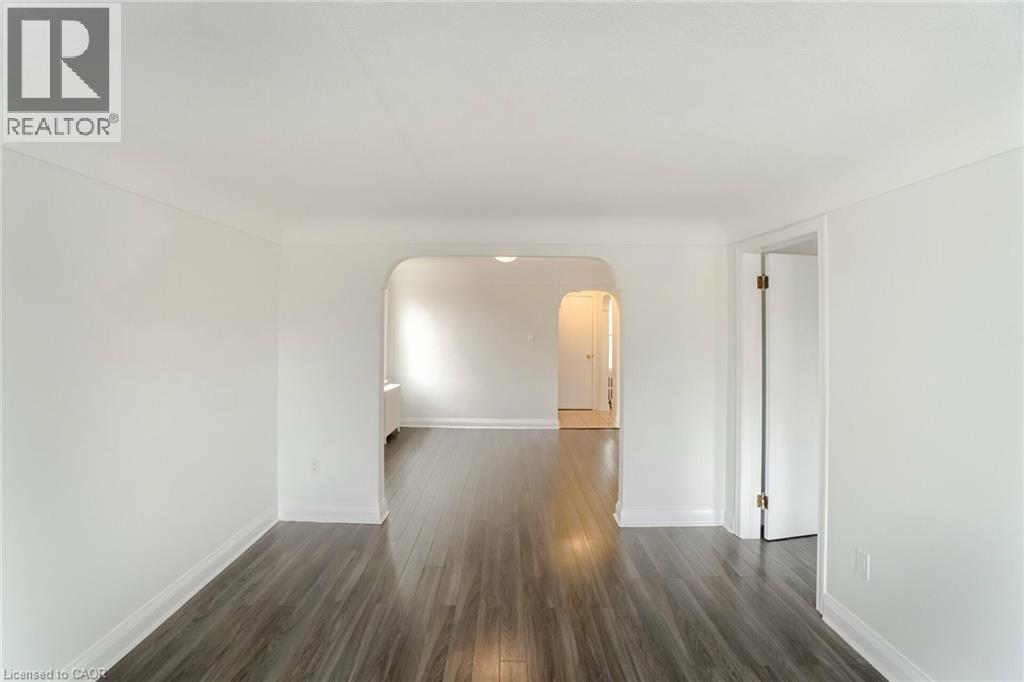 160 Welland Avenue, St. Catharines, Ontario  L2R 2N6 - Photo 25 - 40776432