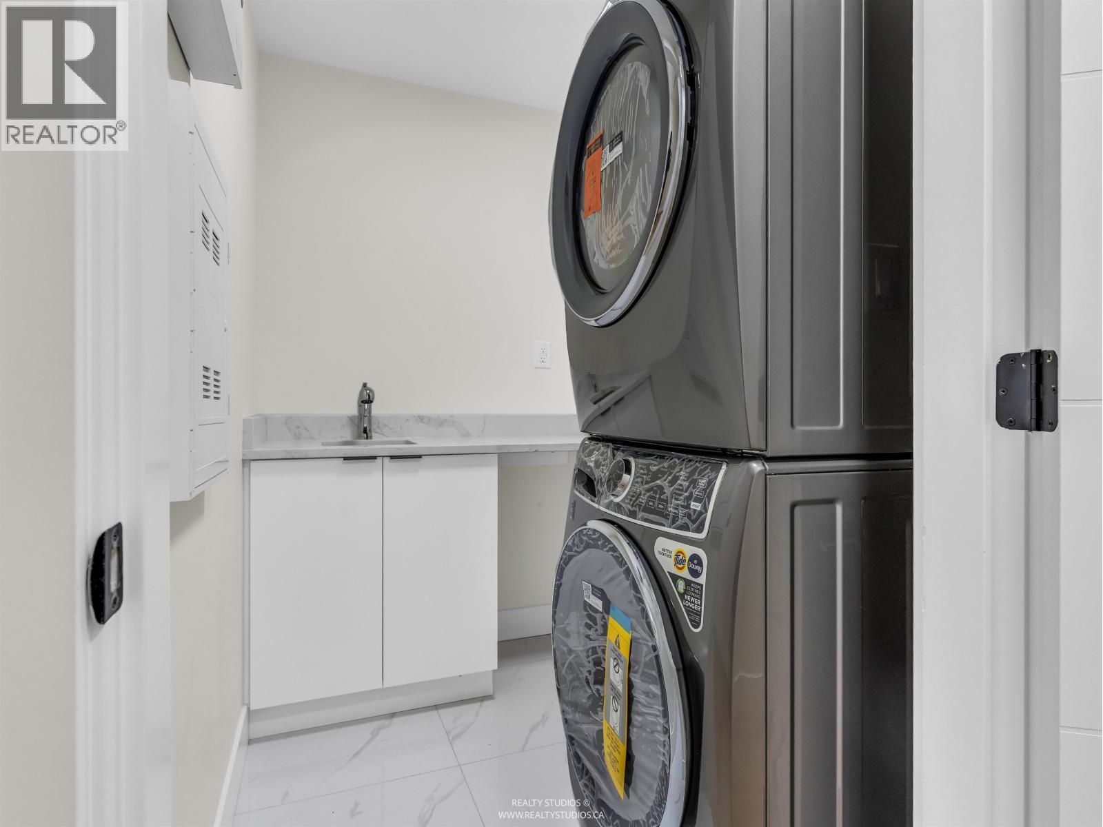 2 5221 Clarendon Street, Vancouver, British Columbia  V5R 3J7 - Photo 28 - R3068752