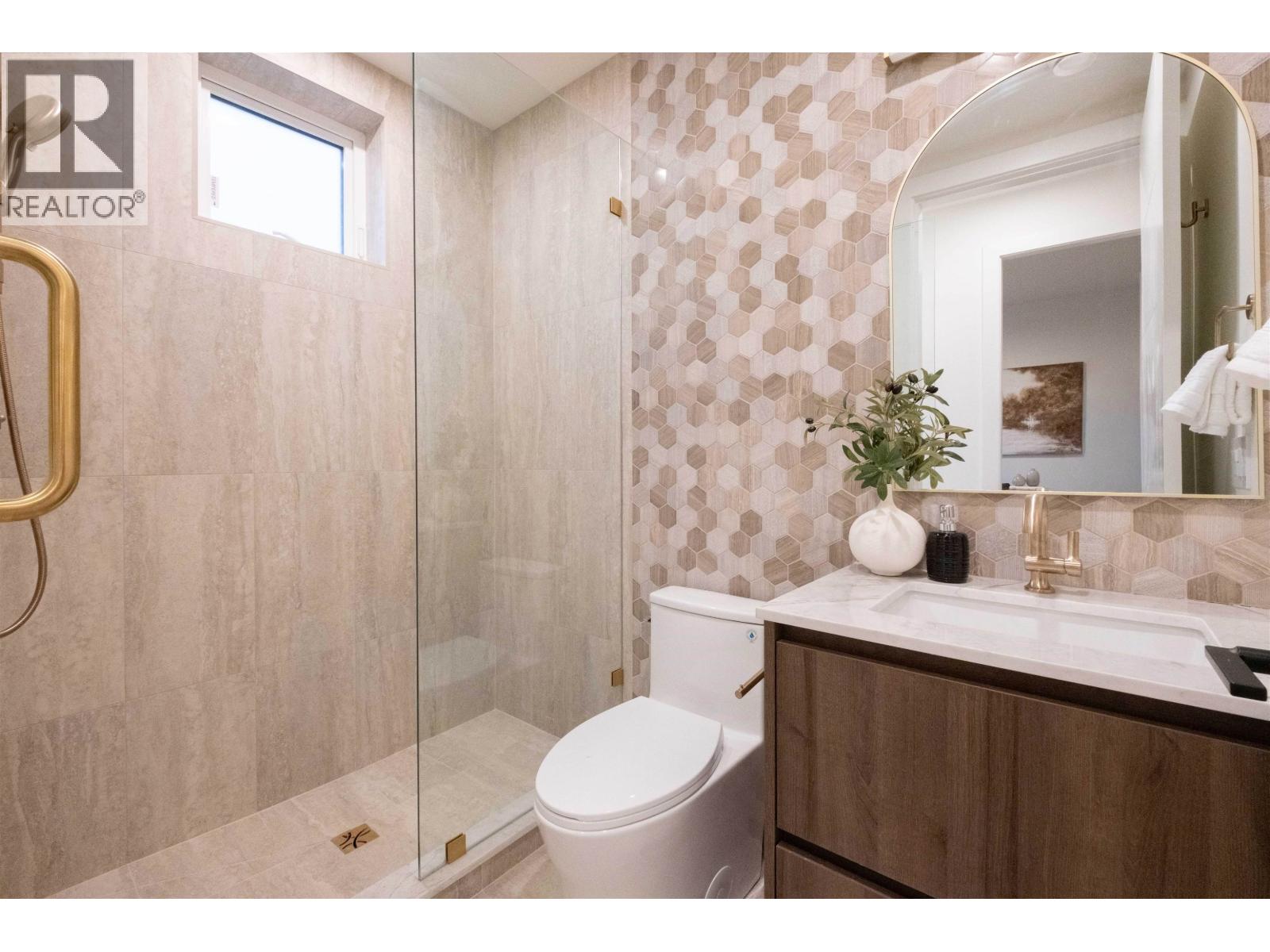 2 2667 E Pender Street, Vancouver, British Columbia V5K 2B6 - Photo 15 - R3078651