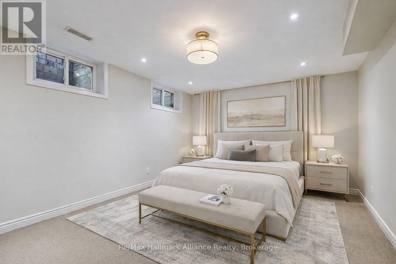 1188 Carey Road, Oakville, Ontario  L6J 2E4 - Photo 29 - W12671708