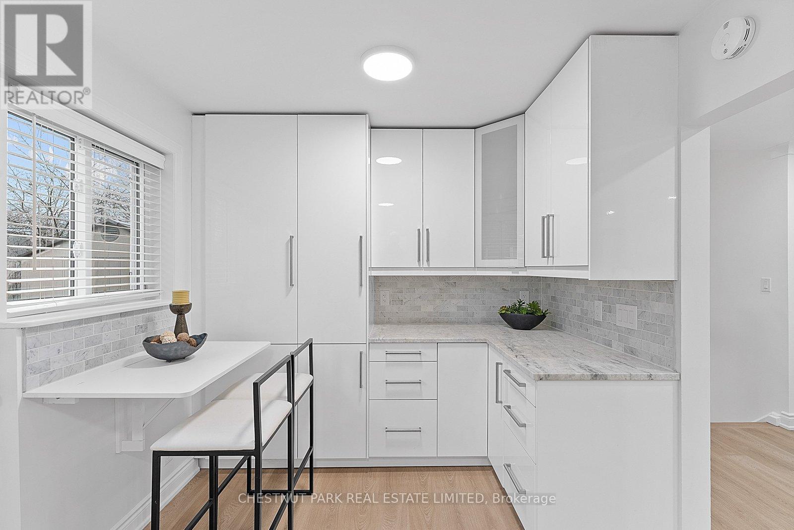 22 Marbury Crescent, Toronto, Ontario  M3A 2G2 - Photo 19 - C12691732