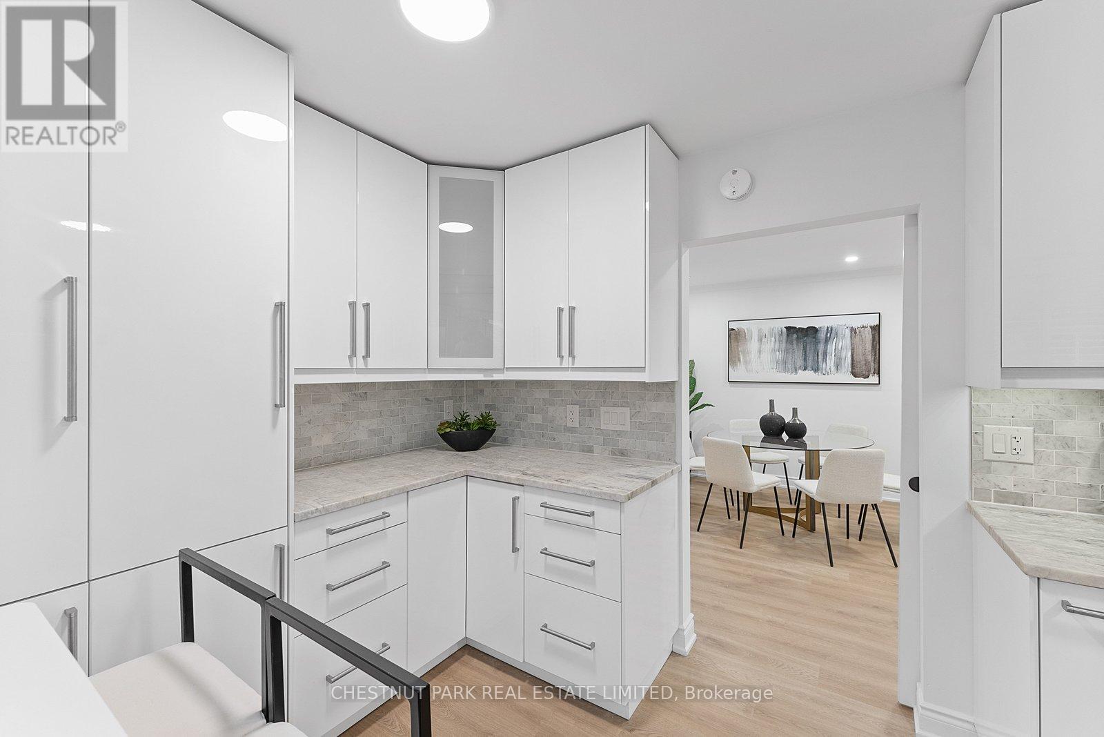 22 Marbury Crescent, Toronto, Ontario  M3A 2G2 - Photo 20 - C12691732