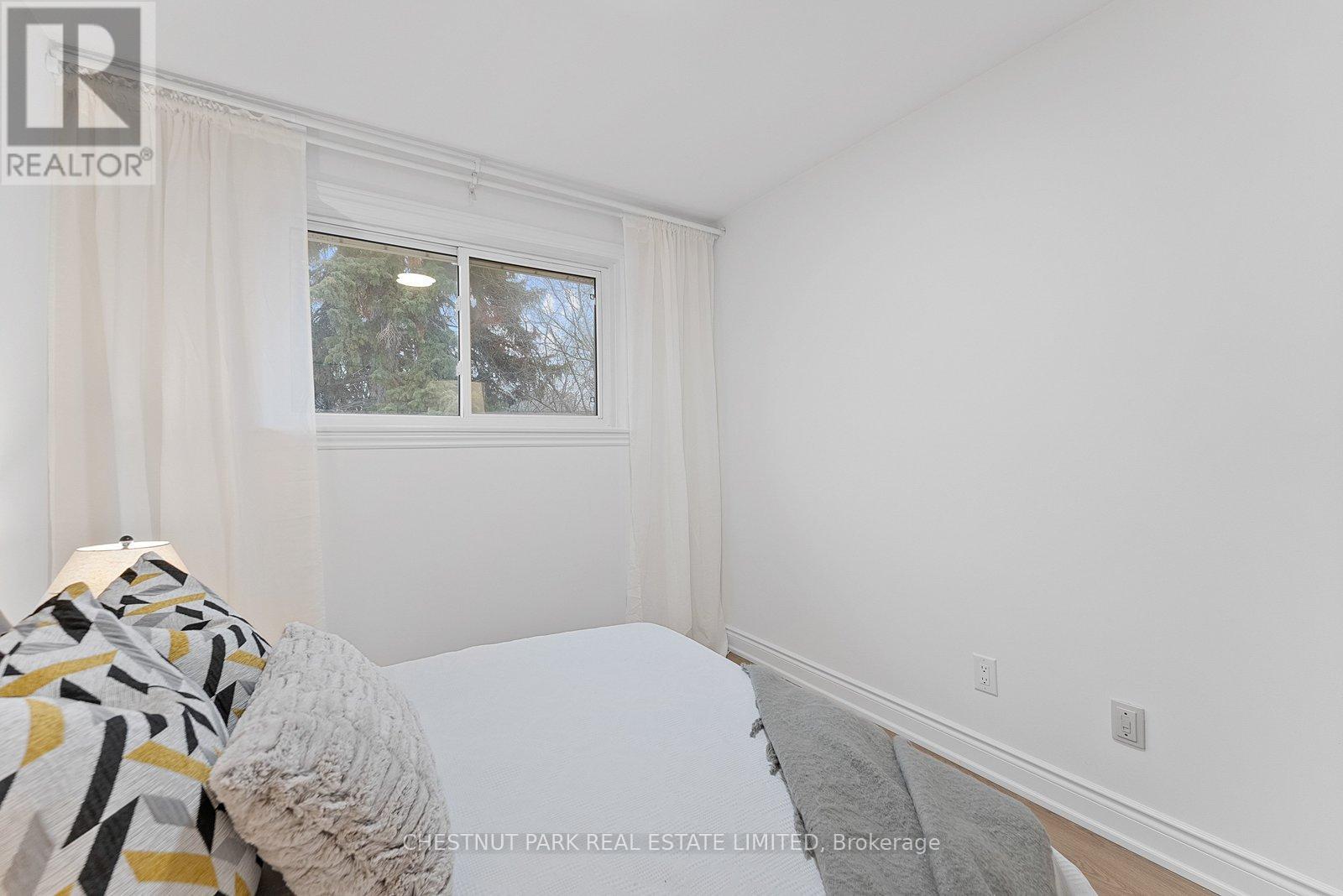 22 Marbury Crescent, Toronto, Ontario  M3A 2G2 - Photo 27 - C12691732