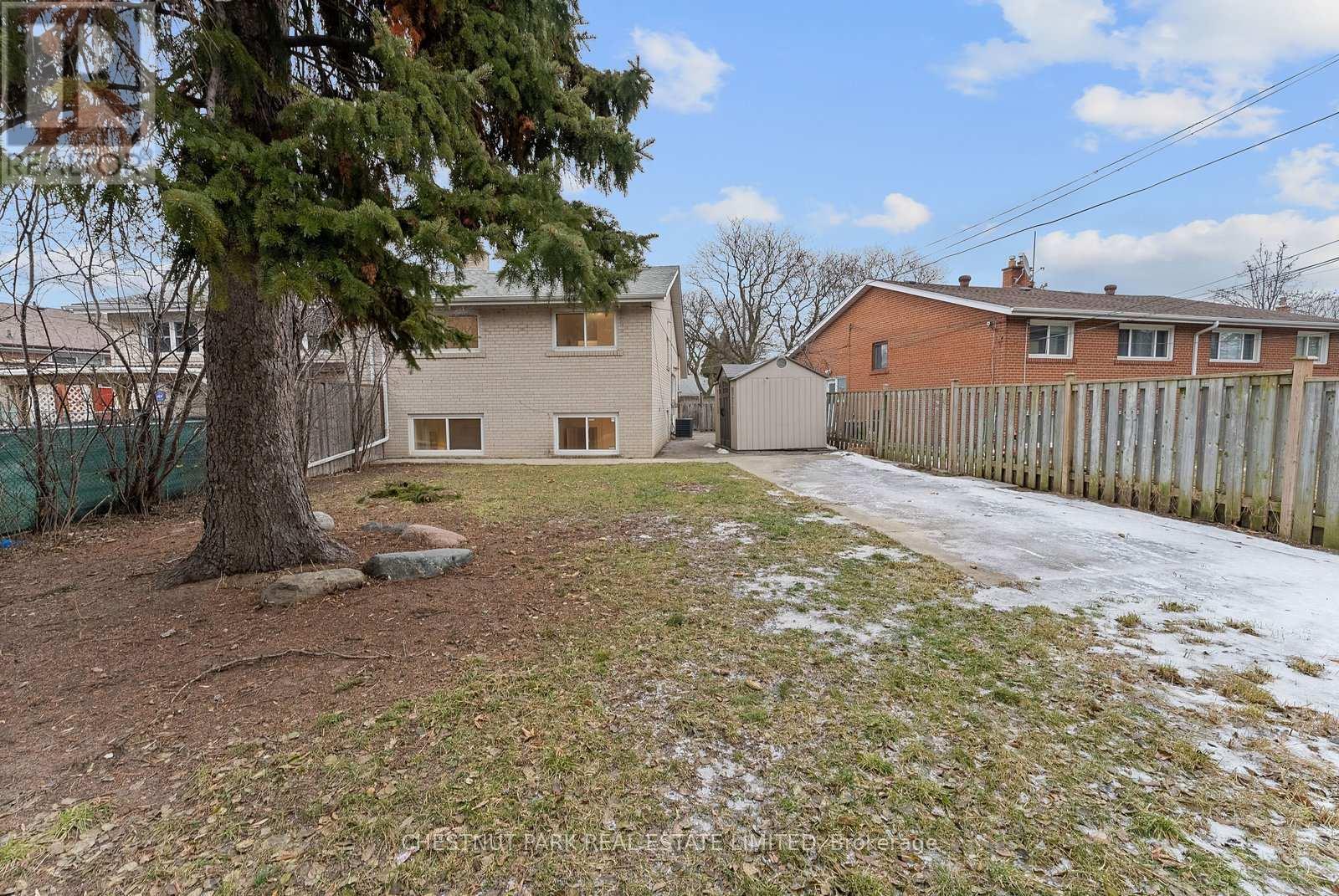 22 Marbury Crescent, Toronto, Ontario  M3A 2G2 - Photo 47 - C12691732