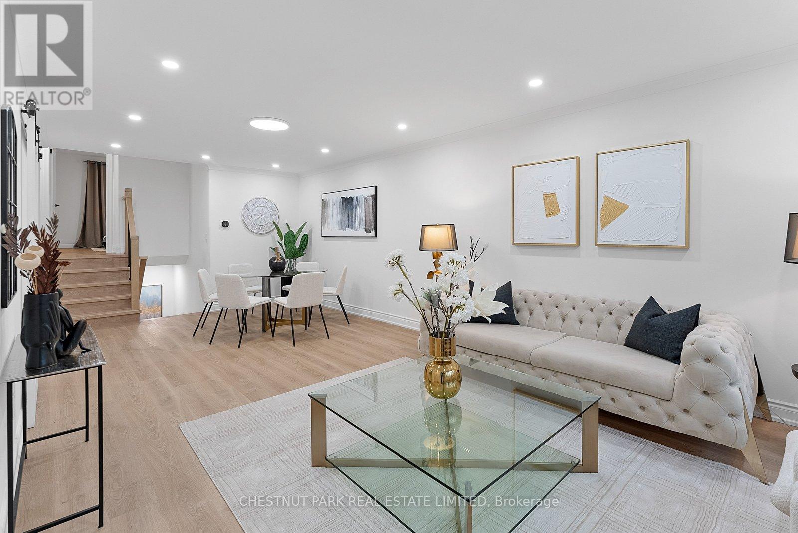 22 Marbury Crescent, Toronto, Ontario  M3A 2G2 - Photo 7 - C12691732