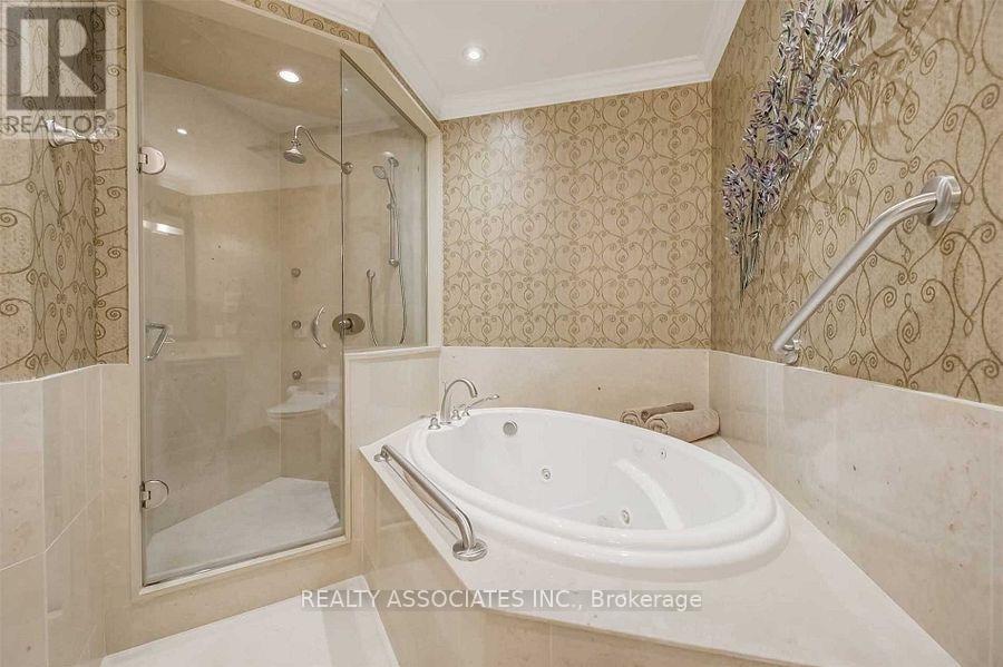 1404 - 662 Sheppard Avenue E, Toronto, Ontario  M2K 3E6 - Photo 30 - C12691740