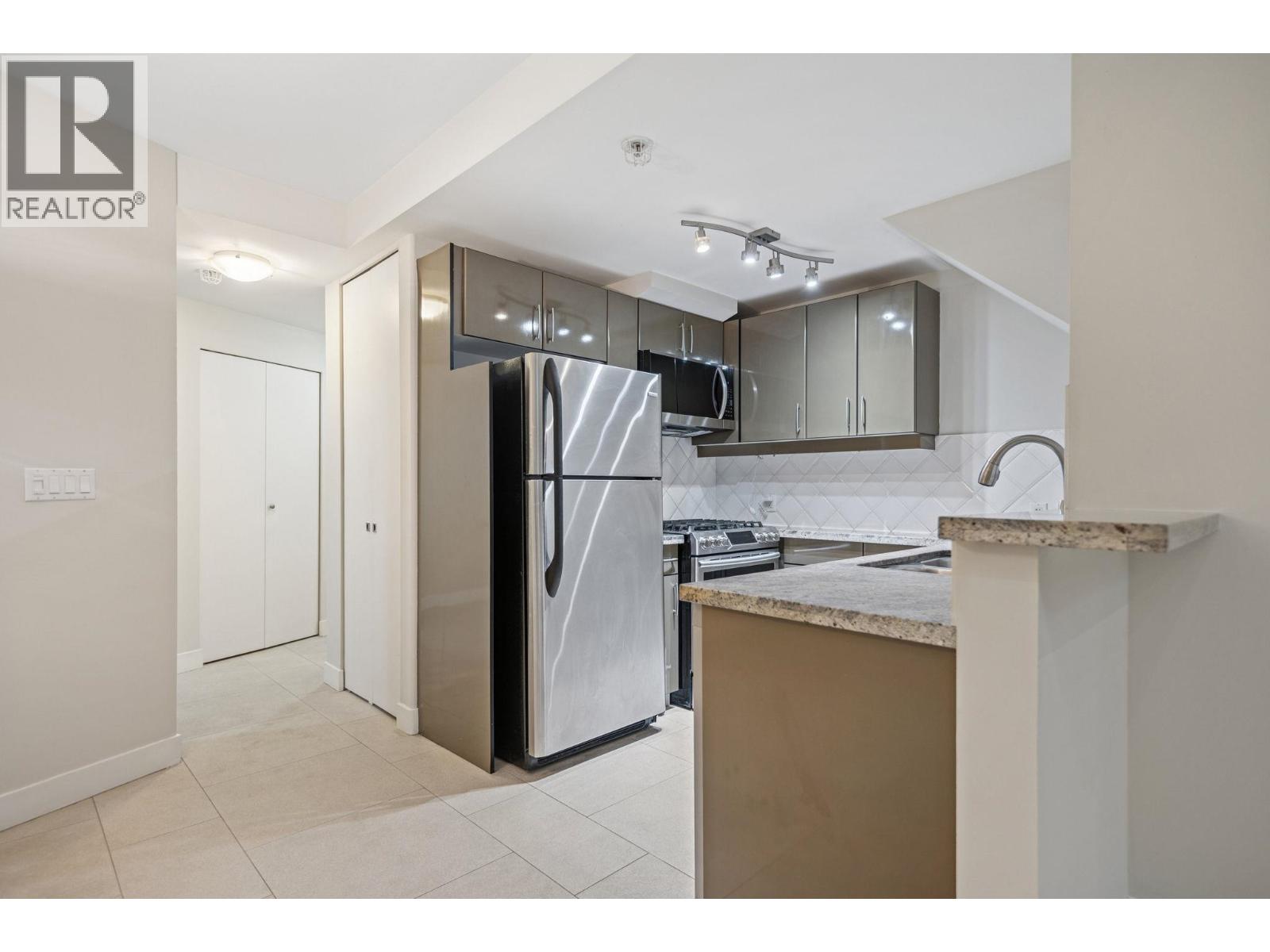 621 Jervis Street, Vancouver, British Columbia  V6E 3M5 - Photo 9 - R3078433