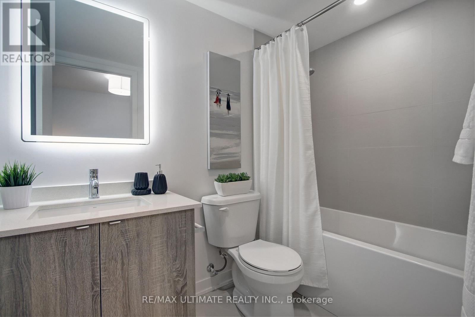 303 - 1401 O'connor Drive, Toronto, Ontario  M4B 2V5 - Photo 14 - E12691754