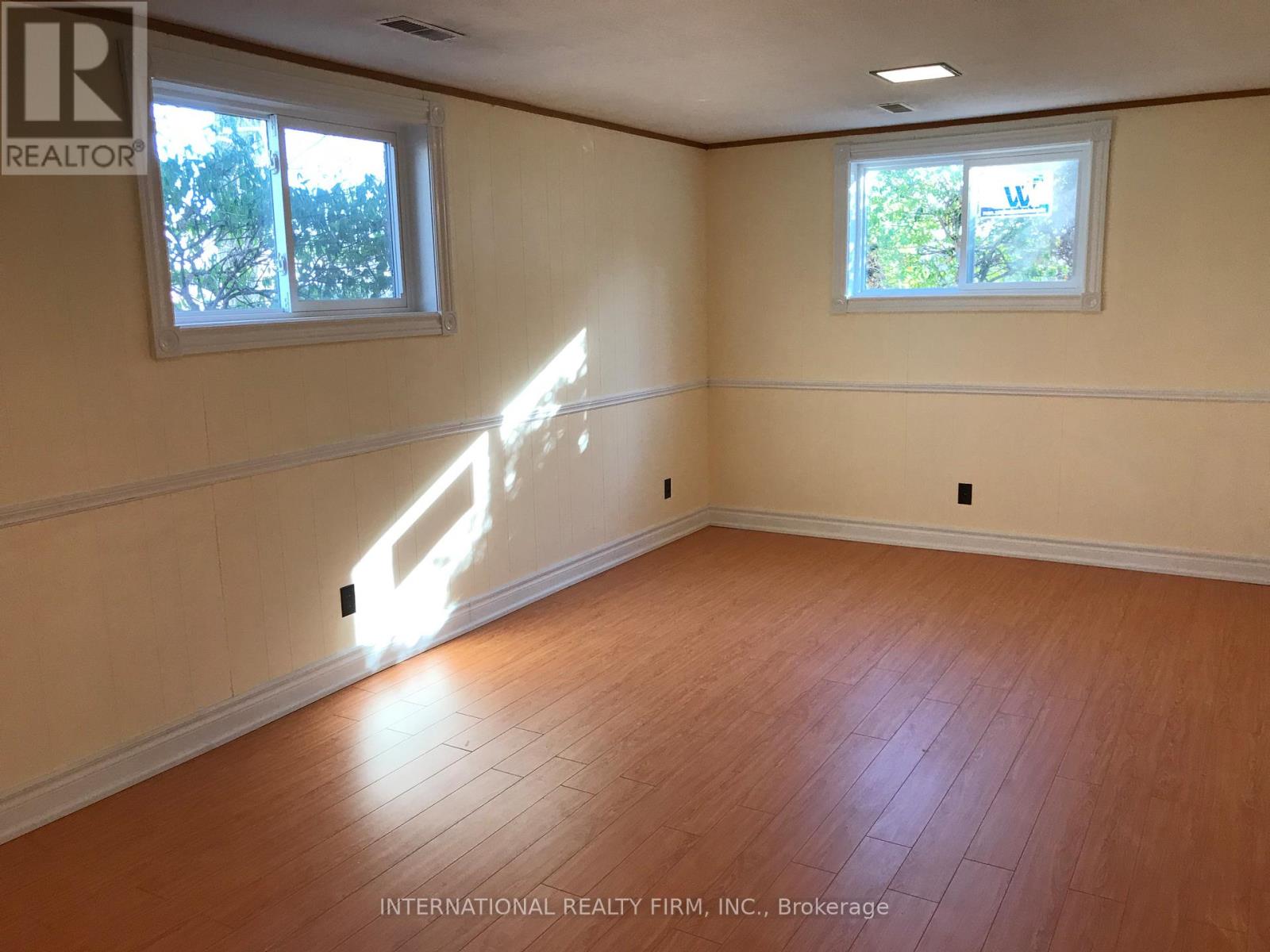 Lower Unit - 11 Misthollow Square, Toronto, Ontario  M1E 4P3 - Photo 4 - E12691800