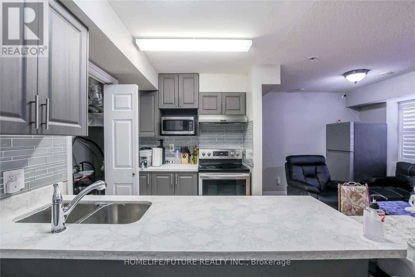 204 - 1795 Markham Road, Toronto, Ontario  M1B 2Z7 - Photo 2 - E12691814