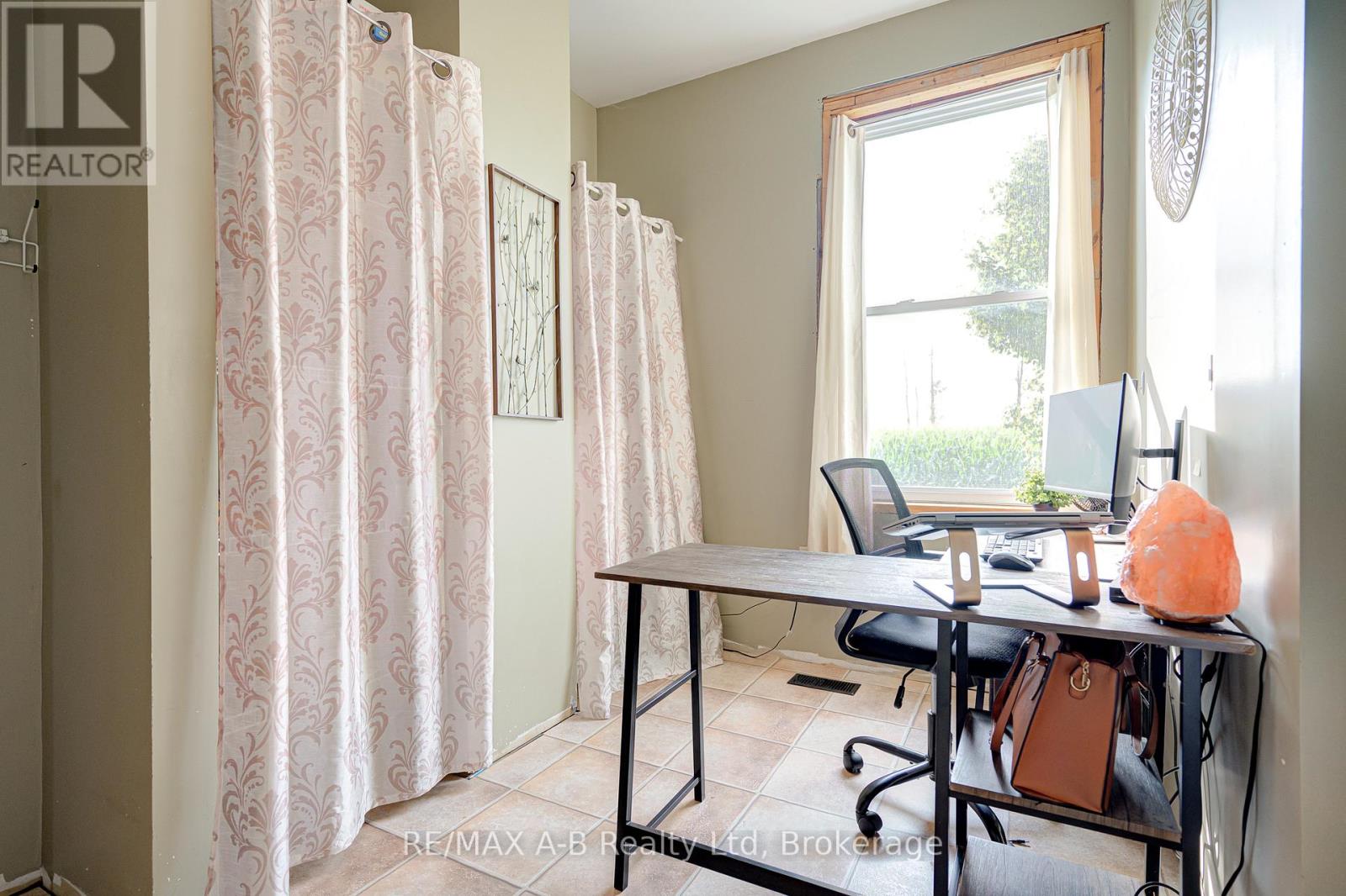 6355 Perth Rd 55 Line, West Perth, Ontario  N0K 1P0 - Photo 26 - X12335178