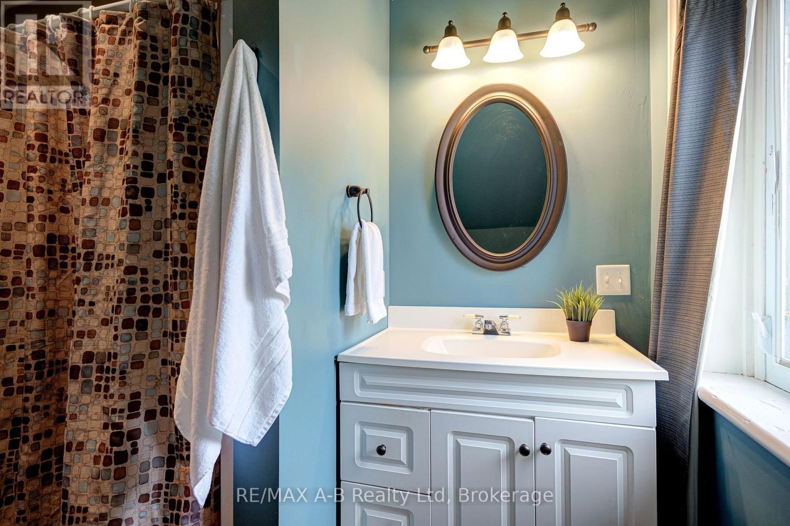 6355 Perth Rd 55 Line, West Perth, Ontario  N0K 1P0 - Photo 34 - X12335178