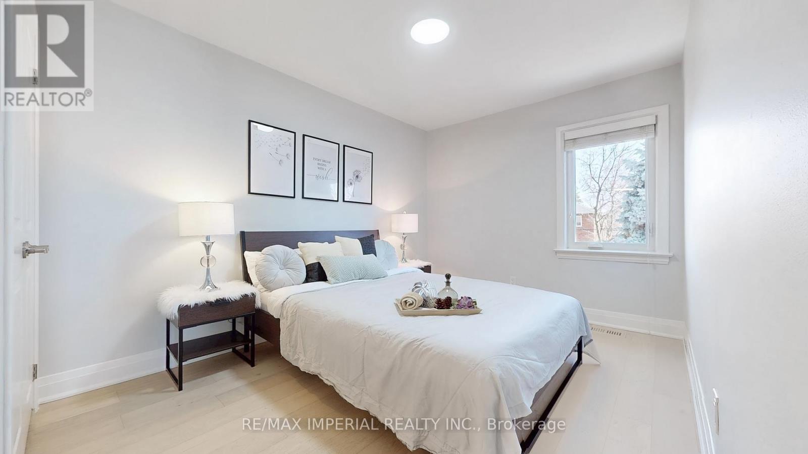 9 Lesmount Avenue, Toronto, Ontario  M4J 3V5 - Photo 18 - E12662344