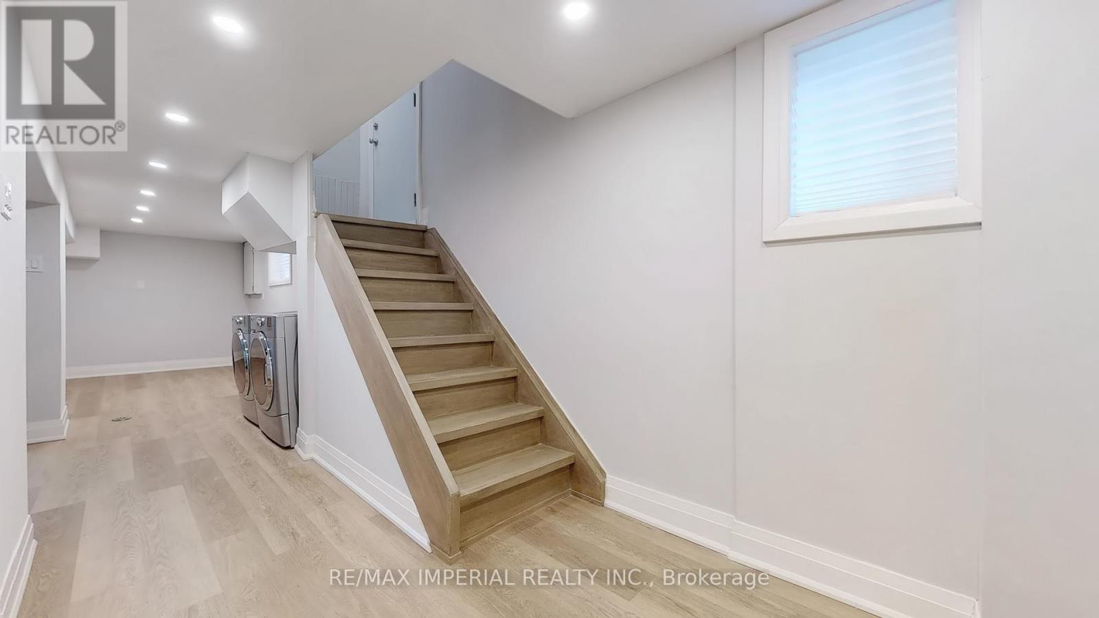 9 Lesmount Avenue, Toronto, Ontario  M4J 3V5 - Photo 30 - E12662344