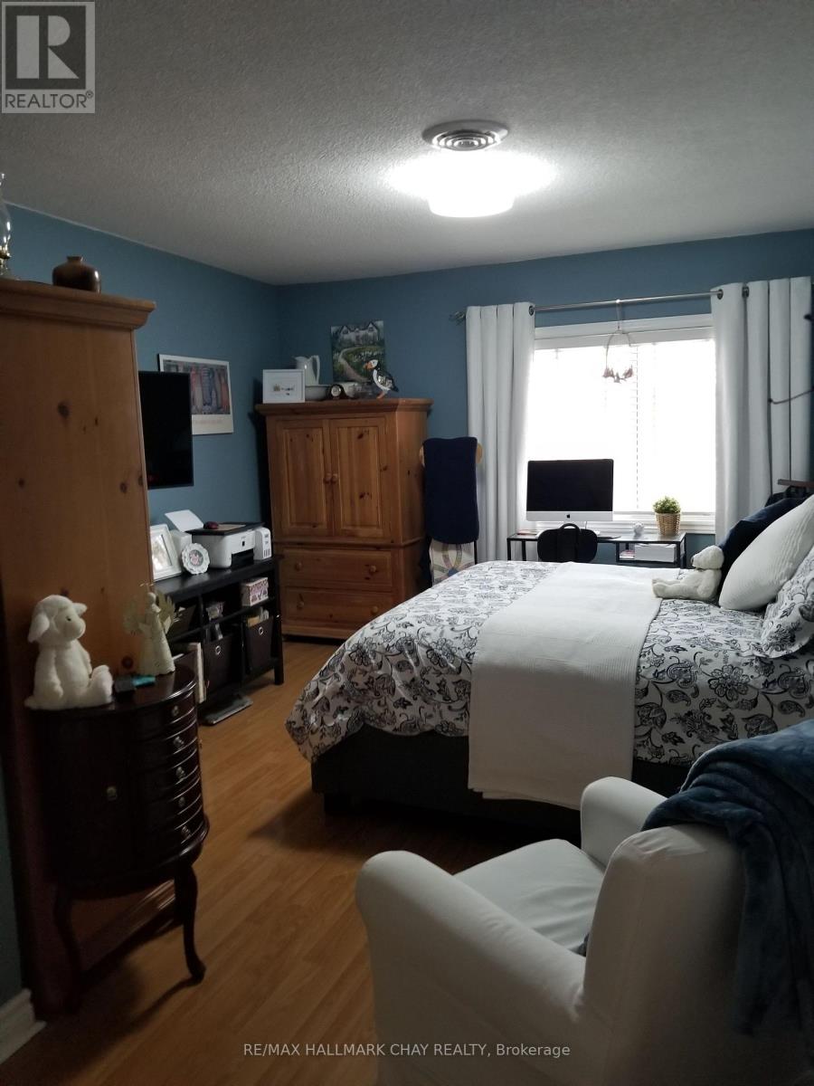 2 - 77 Mill Street E, New Tecumseth, Ontario  L0G 1W0 - Photo 4 - N12680252