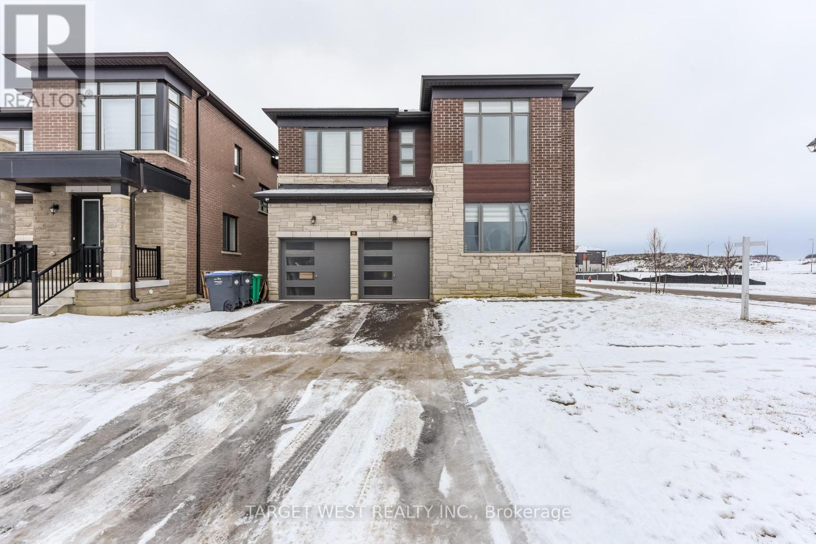 66 Minnock Street, Caledon, Ontario  L7C 4K9 - Photo 2 - W12672878