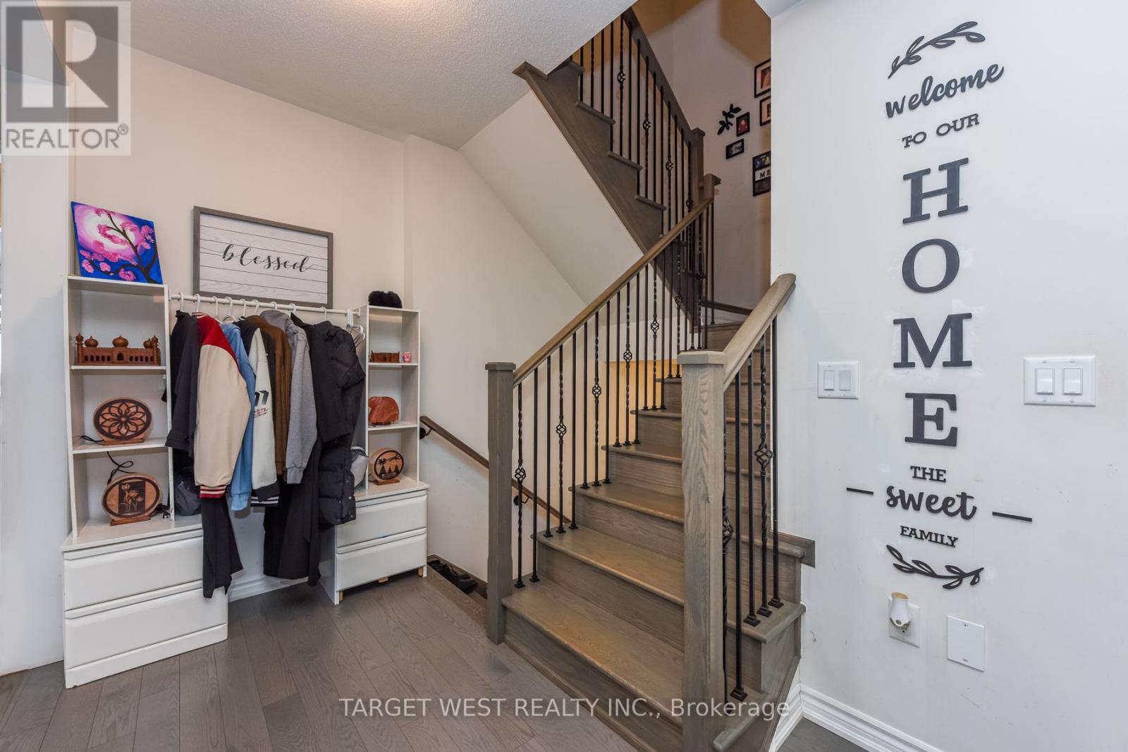 66 Minnock Street, Caledon, Ontario  L7C 4K9 - Photo 21 - W12672878