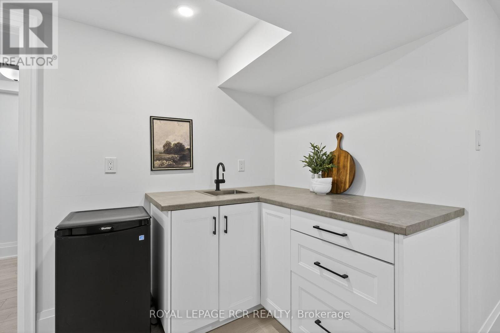 179 Tupper Street W, New Tecumseth, Ontario  L9R 1E1 - Photo 18 - N12691726