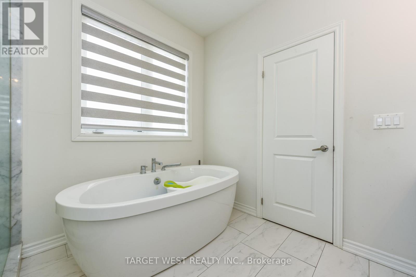 66 Minnock Street, Caledon, Ontario  L7C 4K9 - Photo 39 - W12672878