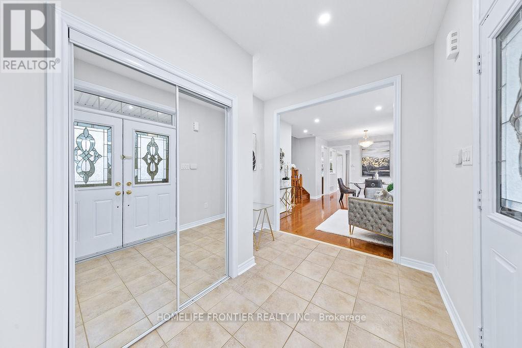 2 George Kirby Street, Vaughan, Ontario  L6A 0K5 - Photo 4 - N12691748