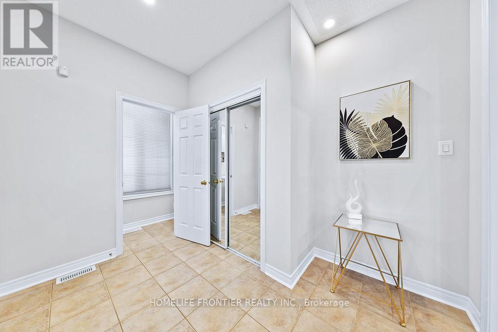 2 George Kirby Street, Vaughan, Ontario  L6A 0K5 - Photo 6 - N12691748