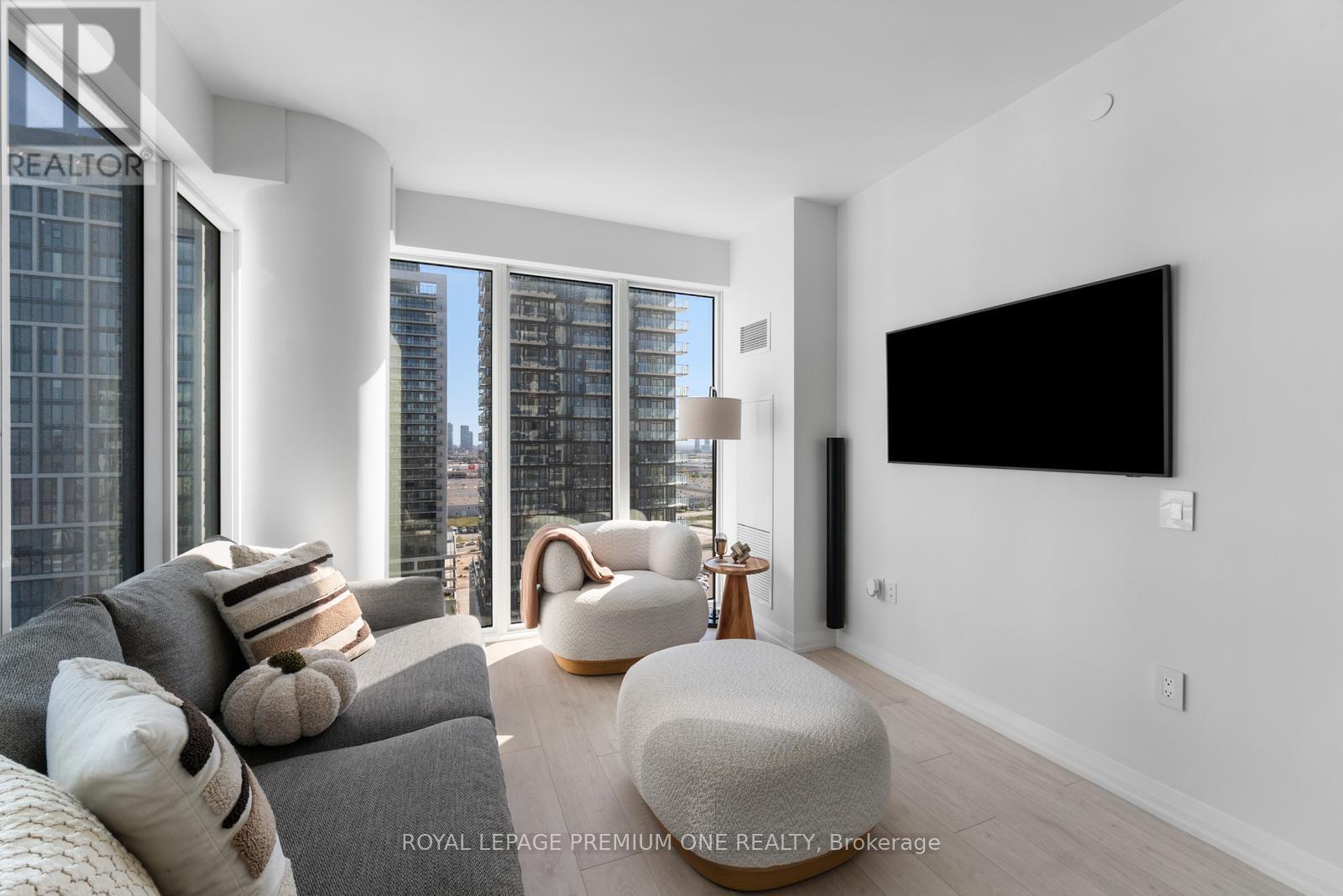 1715 - 9000 Jane Street, Vaughan, Ontario L4K 2M9 - Photo 14 - N12691782