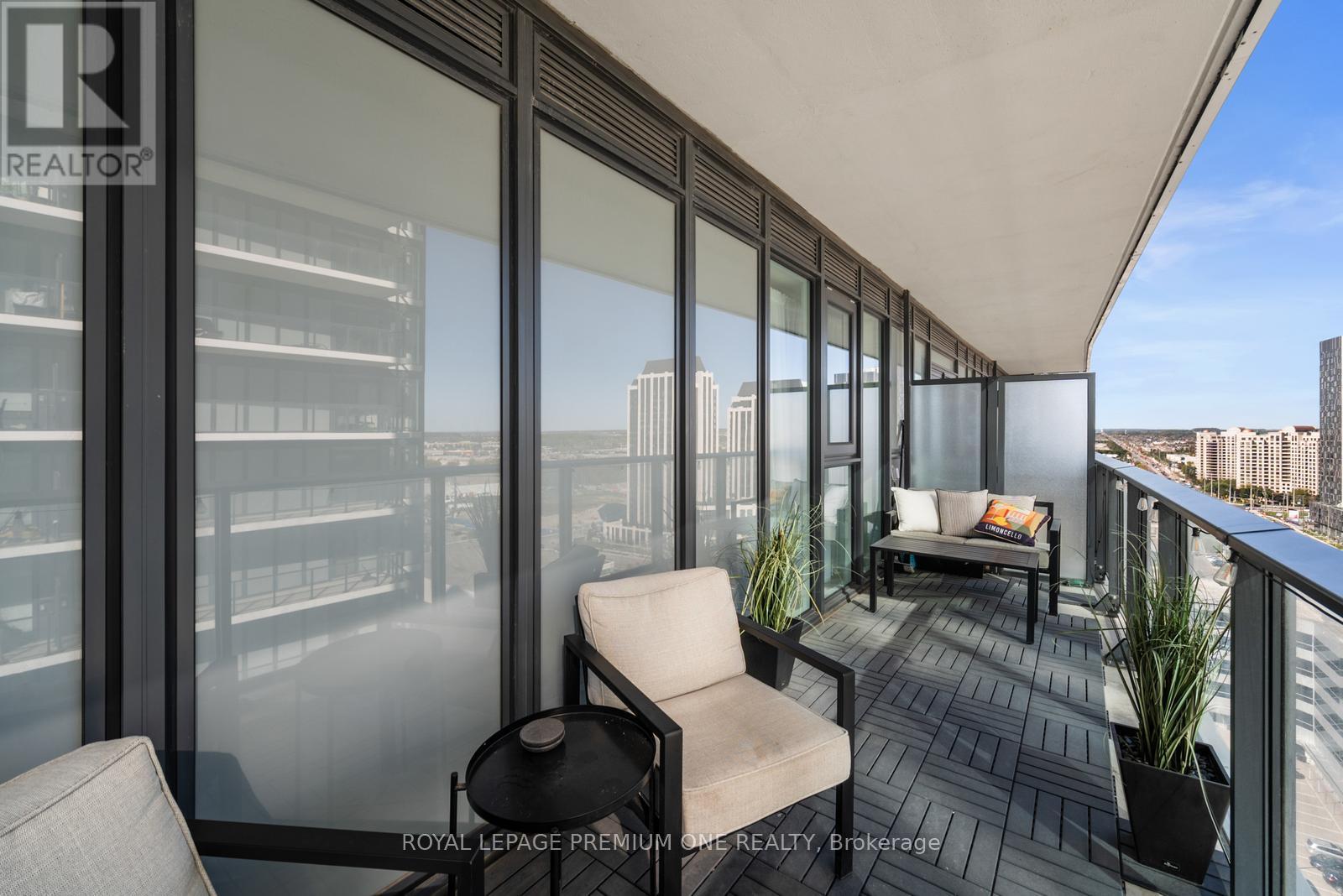 1715 - 9000 Jane Street, Vaughan, Ontario L4K 2M9 - Photo 23 - N12691782