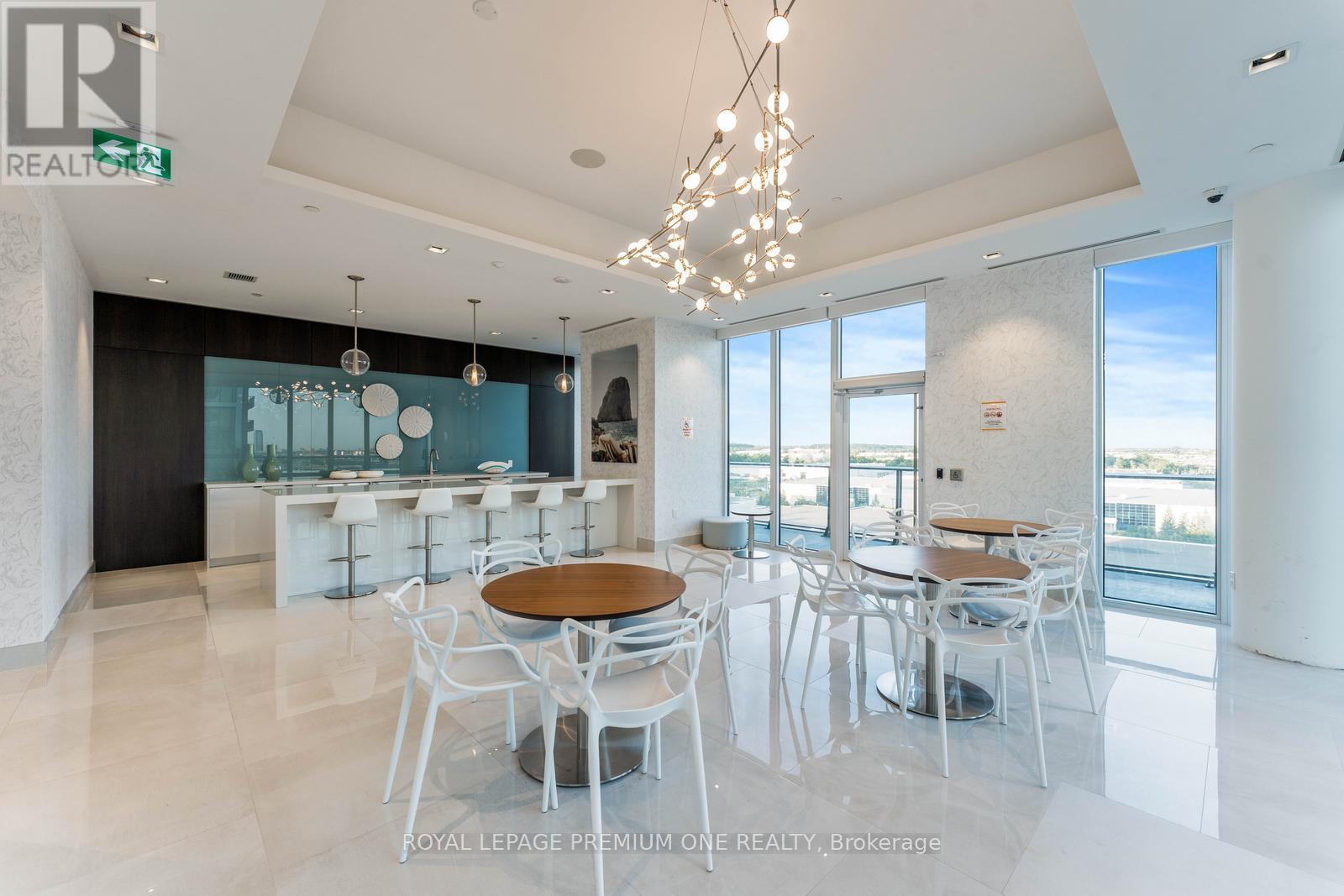 1715 - 9000 Jane Street, Vaughan, Ontario L4K 2M9 - Photo 26 - N12691782