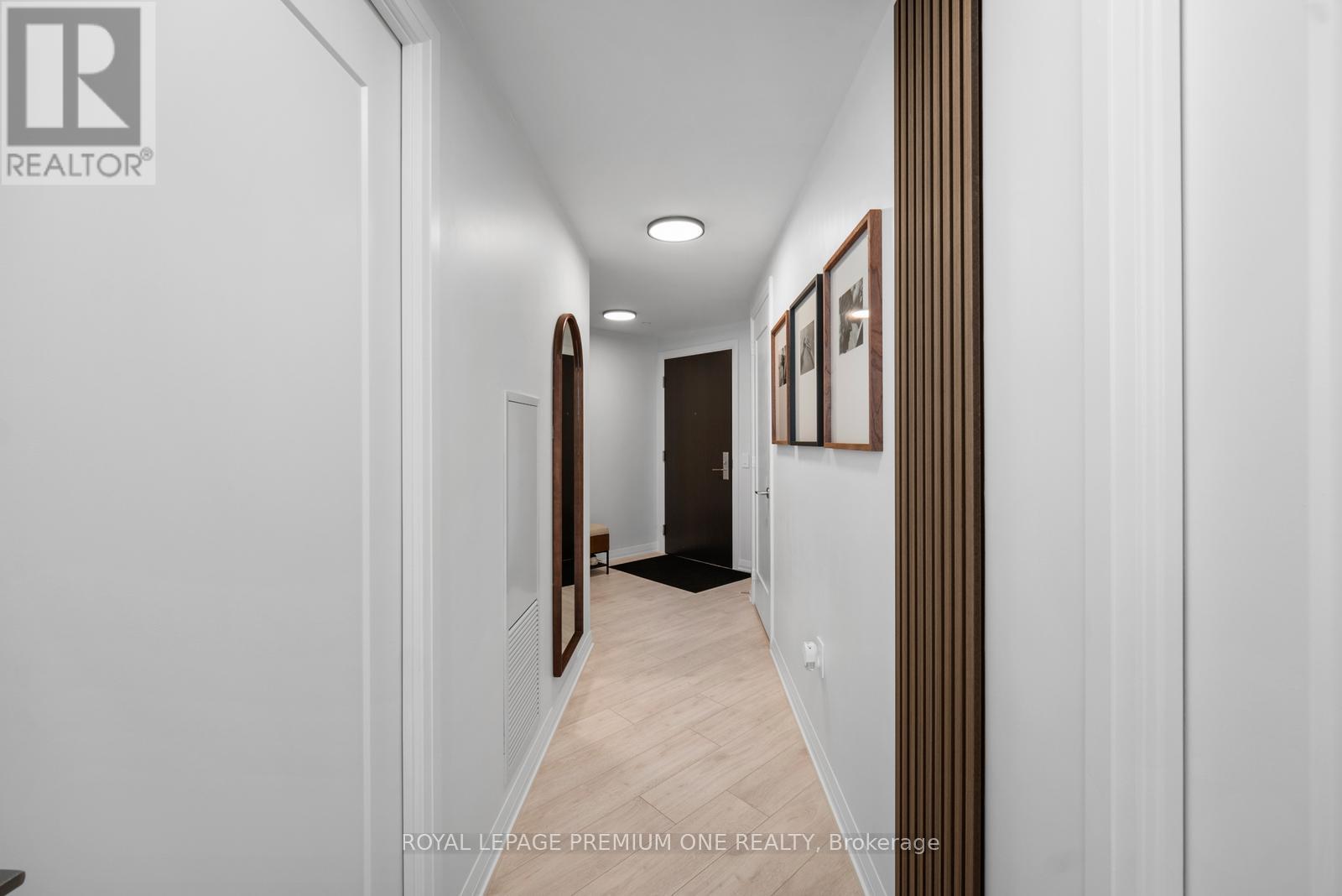 1715 - 9000 Jane Street, Vaughan, Ontario L4K 2M9 - Photo 4 - N12691782