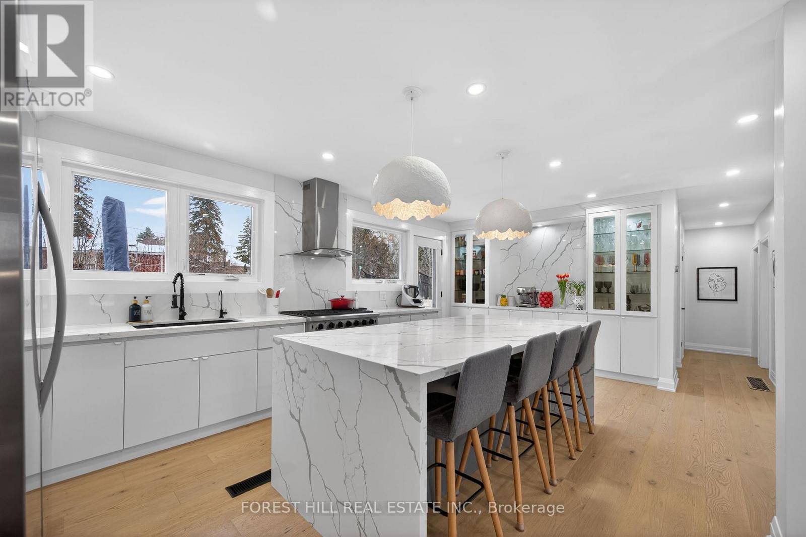 4 Holman Crescent, Aurora, Ontario  L4G 1Z9 - Photo 6 - N12691808