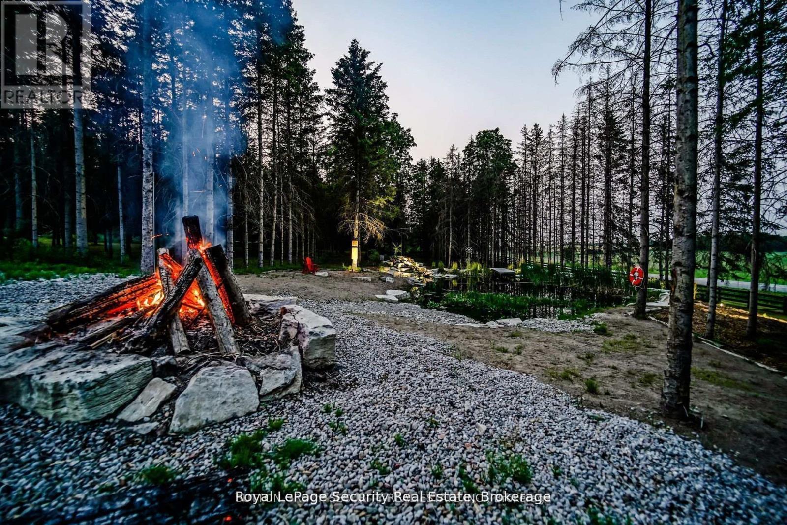 2464 15th Side Road, New Tecumseth, Ontario  L0G 1W0 - Photo 4 - N12691816