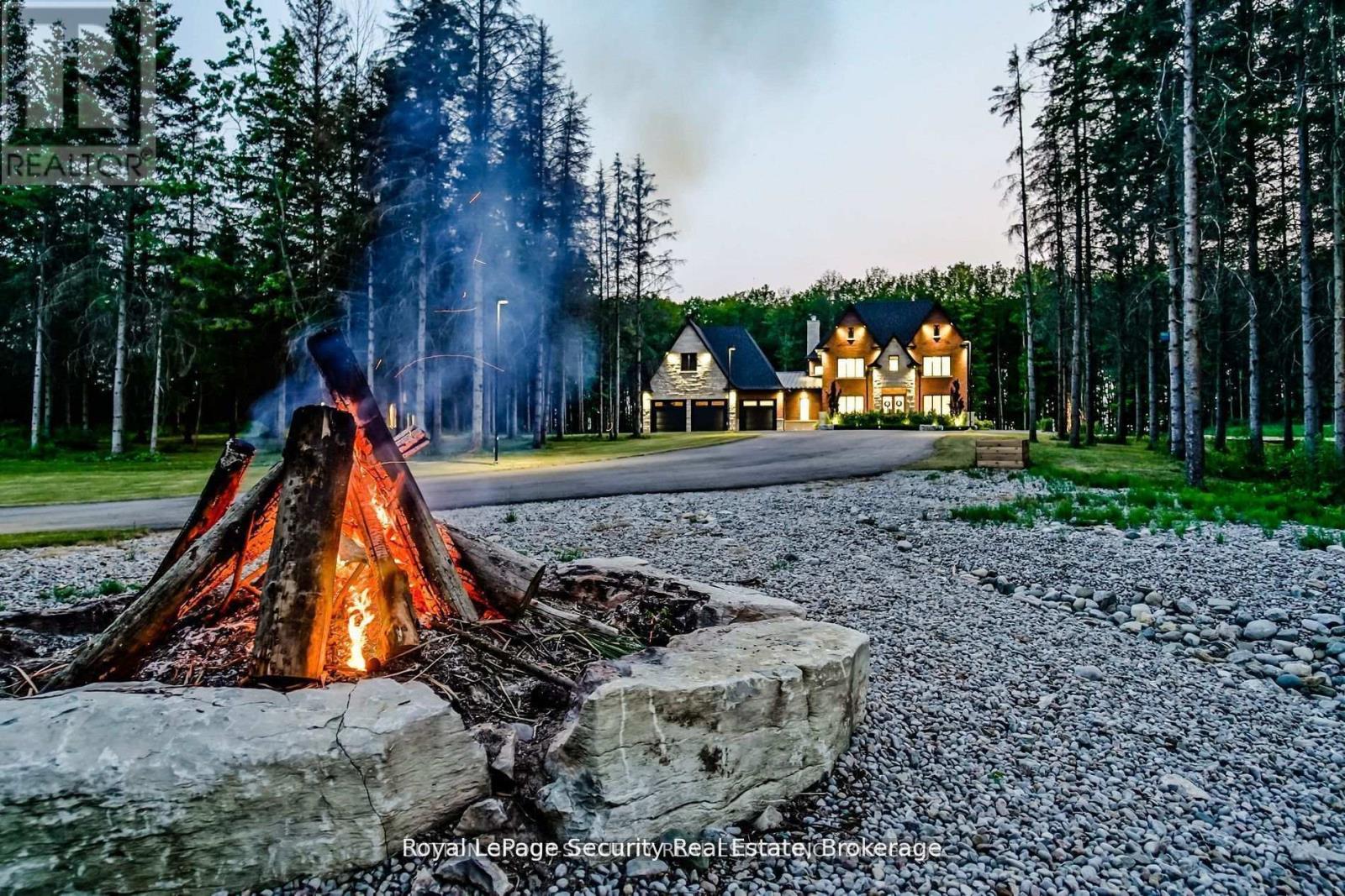 2464 15th Side Road, New Tecumseth, Ontario  L0G 1W0 - Photo 5 - N12691816