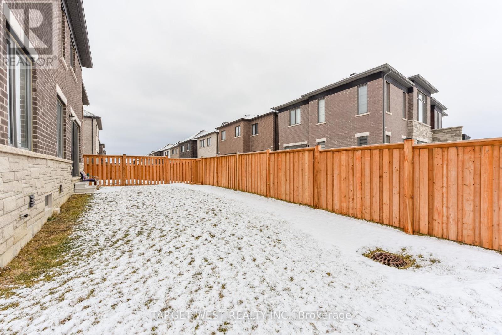 66 Minnock Street, Caledon, Ontario  L7C 4K9 - Photo 48 - W12672878