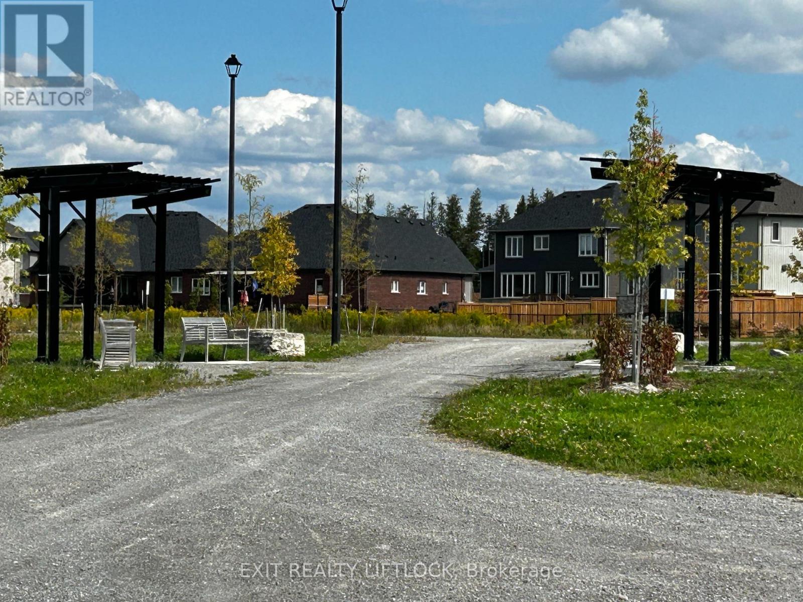 61 Golden Meadows Drive, Otonabee-South Monaghan, Ontario  K9J 0K8 - Photo 31 - X12398142