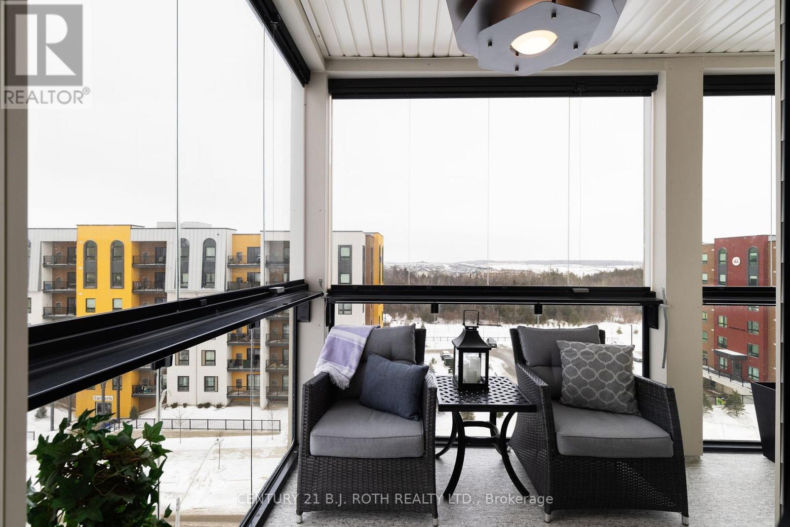 511 - 15 Kneeshaw Drive, Barrie, Ontario  L9J 0J8 - Photo 25 - S12691730