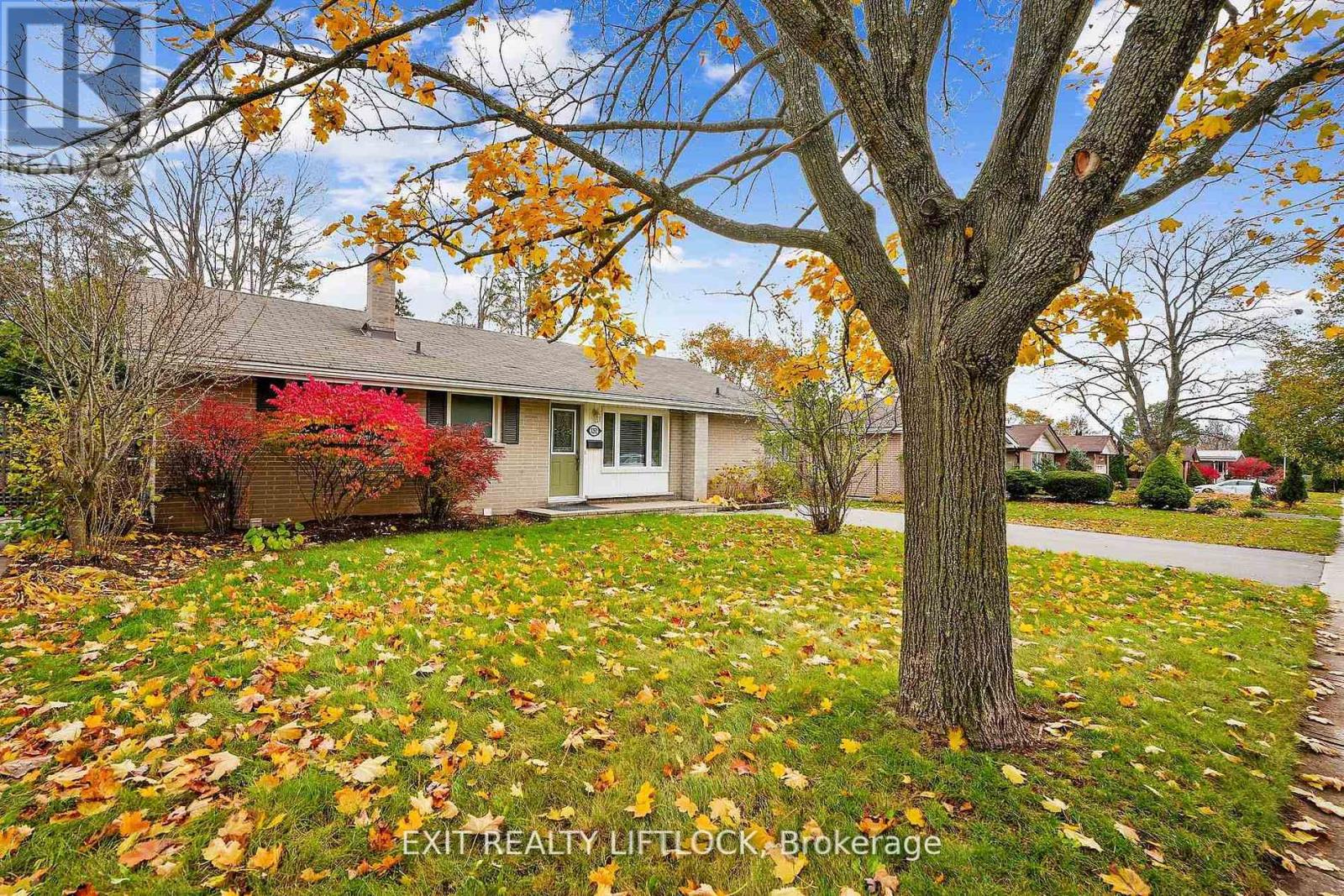 1252 Royal Drive, Peterborough, Ontario  K9H 6R5 - Photo 4 - X12686190