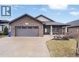 126 TOWNSVIEW, Essex, Ontario