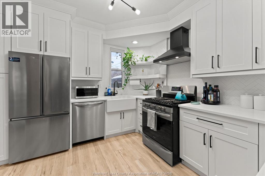 1092 Monmouth, Windsor, Ontario  N8Y 3L7 - Photo 17 - 26000978