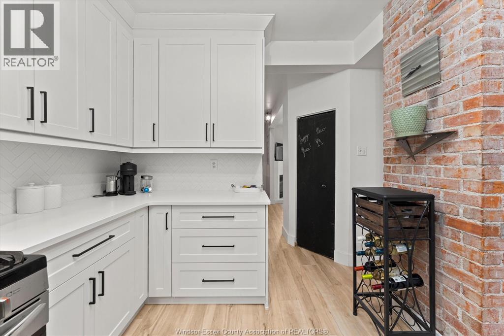 1092 Monmouth, Windsor, Ontario  N8Y 3L7 - Photo 18 - 26000978