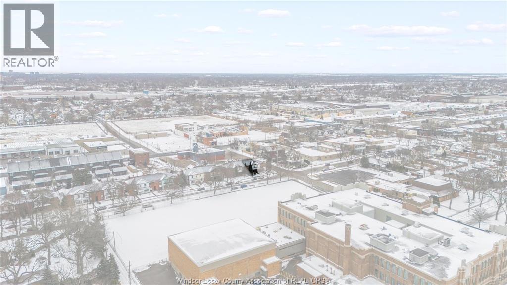 1092 Monmouth, Windsor, Ontario  N8Y 3L7 - Photo 39 - 26000978