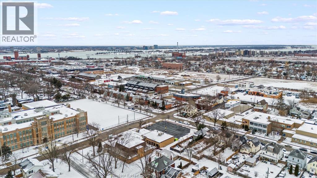 1092 Monmouth, Windsor, Ontario  N8Y 3L7 - Photo 40 - 26000978