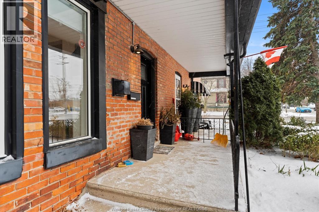 1092 Monmouth, Windsor, Ontario  N8Y 3L7 - Photo 6 - 26000978