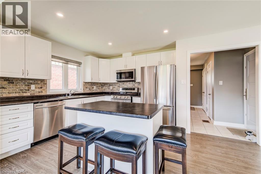 390 Armstrong Street W, Listowel, Ontario  N4W 0E5 - Photo 13 - 40768074