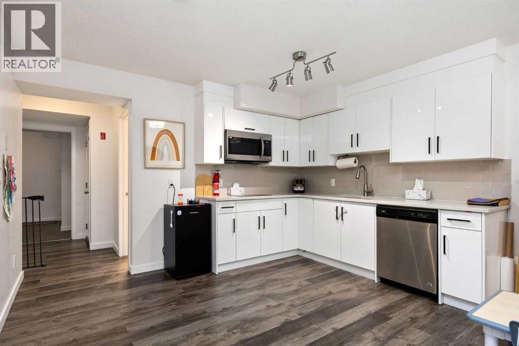 196 Belmont Terrace Sw, Calgary, Alberta  T2X 4H2 - Photo 30 - A2277613