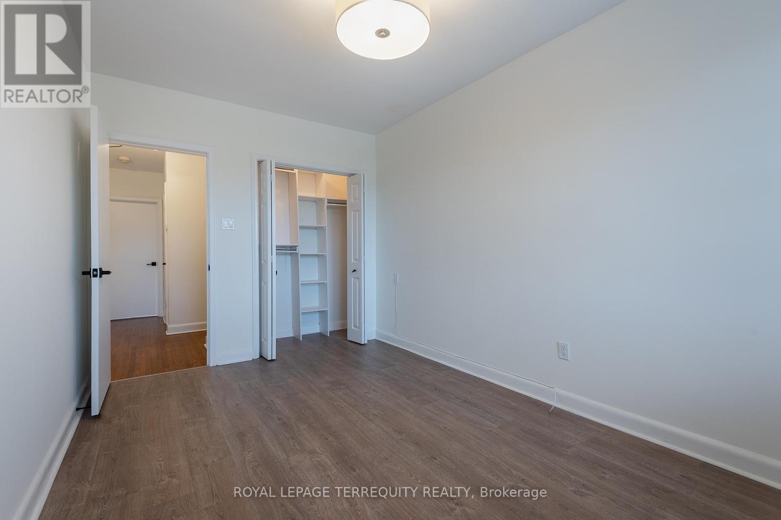 31 Rivercove Drive, Toronto, Ontario  M9B 4Y8 - Photo 18 - W12691712