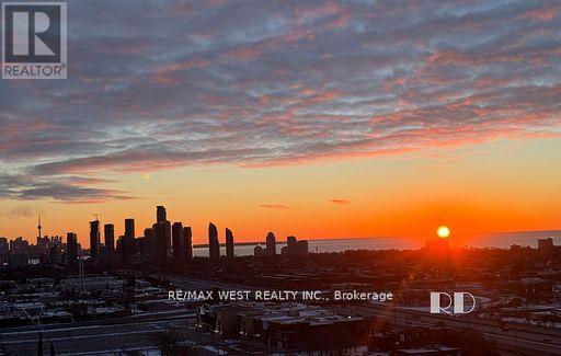 1706 - 15 Zorra Street S, Toronto, Ontario  M8Z 0C1 - Photo 1 - W12691714