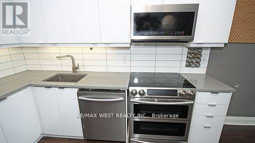 1706 - 15 Zorra Street S, Toronto, Ontario  M8Z 0C1 - Photo 11 - W12691714