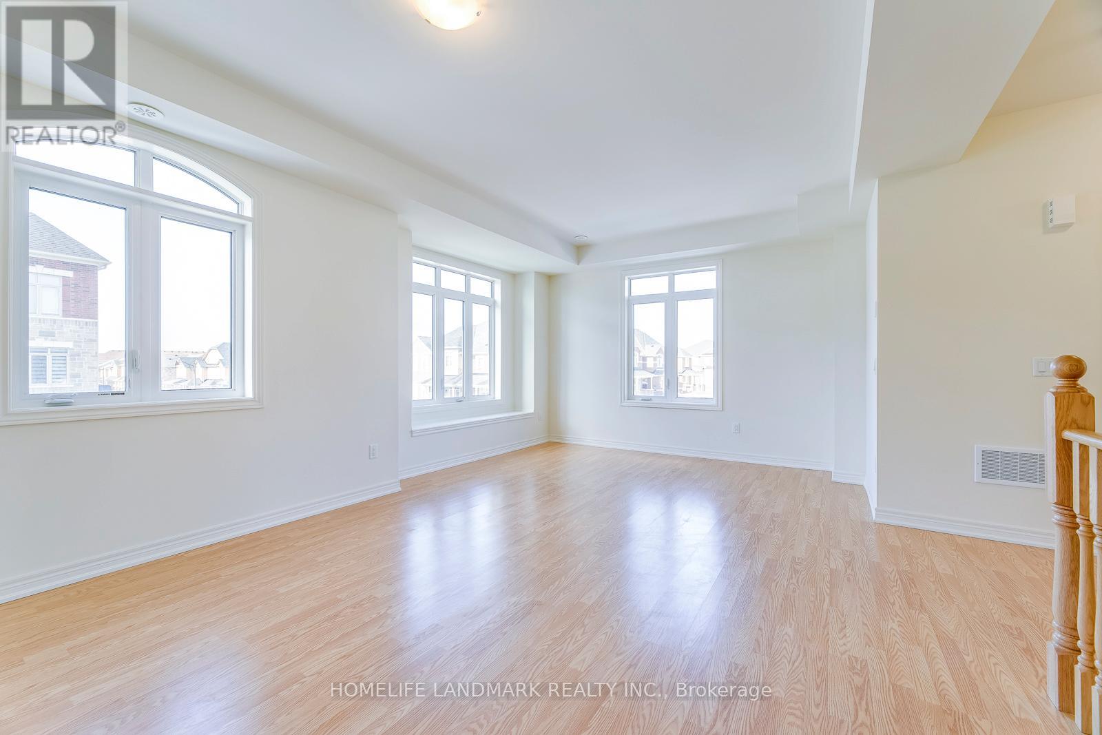 454 Silver Maple Road, Oakville, Ontario  L6H 3P5 - Photo 11 - W12691758