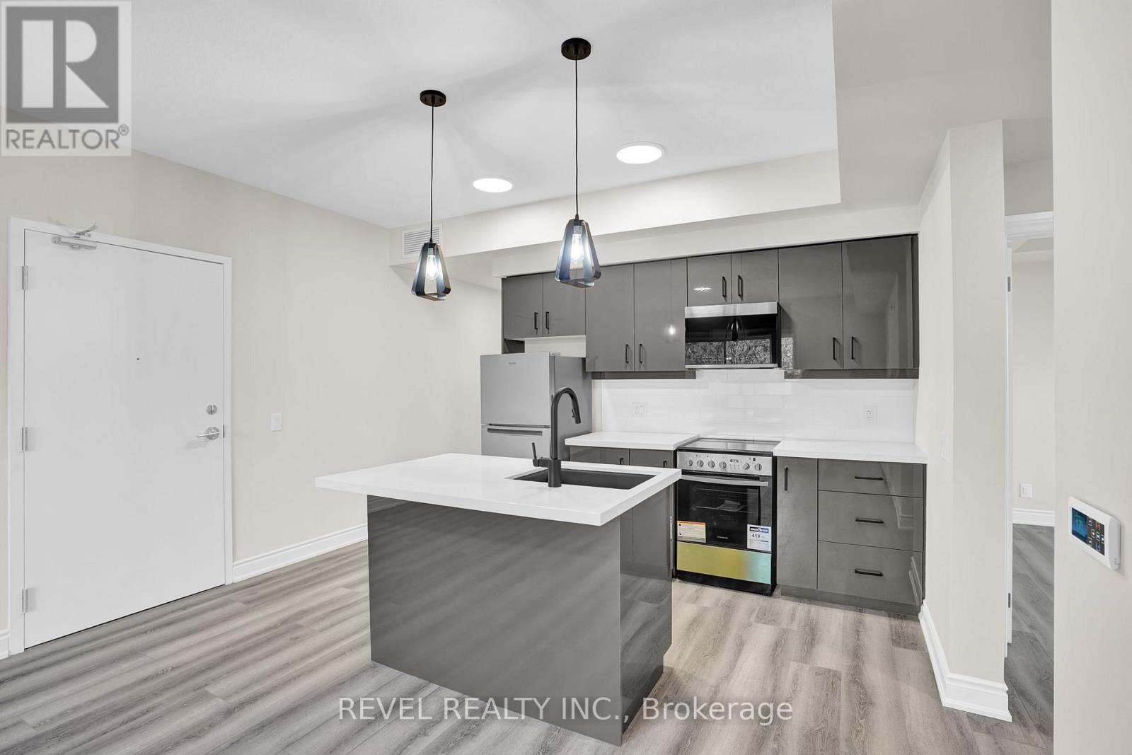 2d - 261 King Street E, Hamilton, Ontario  L8G 1L9 - Photo 5 - X12691700