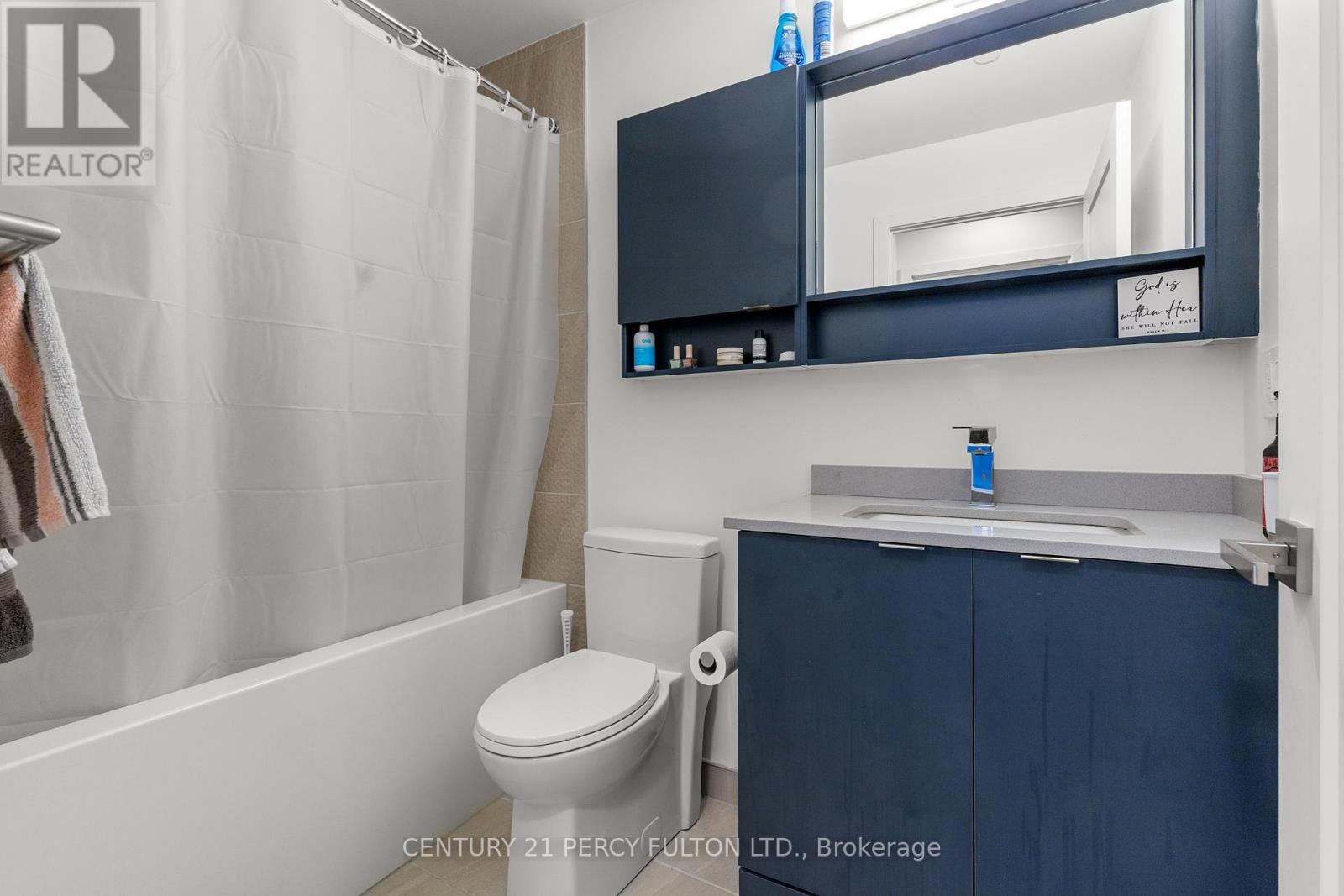 601 - 415 Main Street W, Hamilton, Ontario  L8P 1K5 - Photo 12 - X12691796